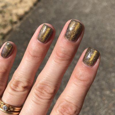 Metallic Shellac #4! Nails by Wendy. :)