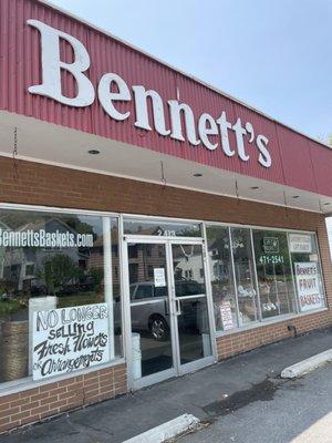 Bennett's Fruit Baskets