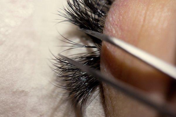 Redding eyelash extensions