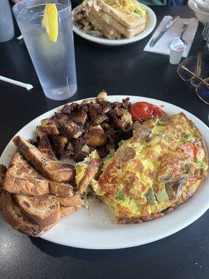 Veggie & sausage omelette