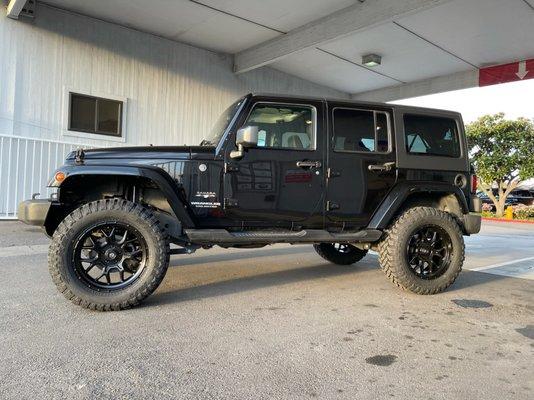 2016 Jeep Wrangler Unlimited Sahara