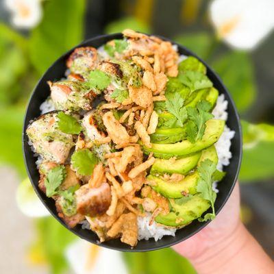 Grilled Chicken & Avocado Bowl