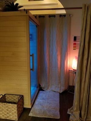 Using certain colors in GinzTonix Infrared Sauna has been shown to help with chronic conditions such as fibromyalgia & arthritis