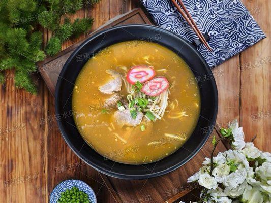 Beef curry ramen