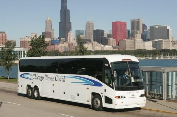 Chicago Classic Coach proudly serves all major airports in Chicago and surrounding area.