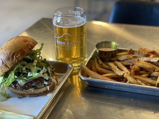 Burger of the week, & frites with aioli