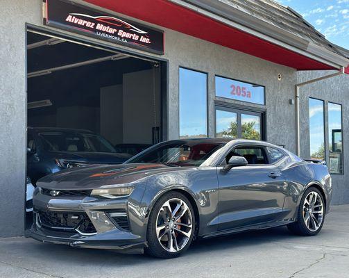 New Front Brake Pads And Rotors on this Camaro SS