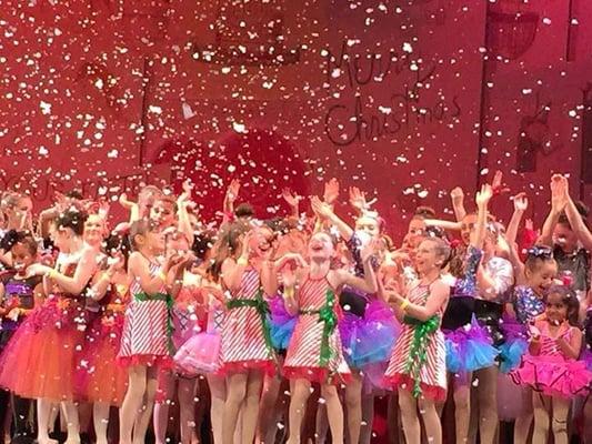 Recital 2015 It was snowing on stage!