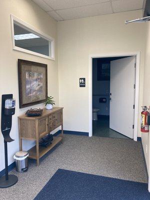 Handicap accessible bathroom