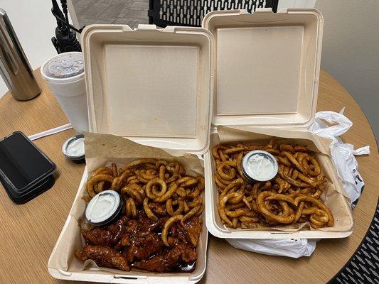 Boneless Honey Chipotle with curly fries