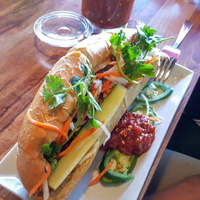 Banh Mi - Vietnamese Chicken Sandwich