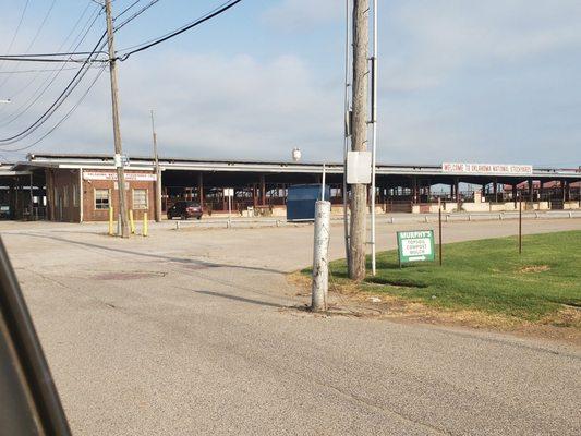 Green Murphy Products sign on Exchange Ave b4 railroad tracks is where you turn for the soil yard.