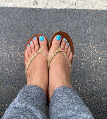 My cute aqua pedi!