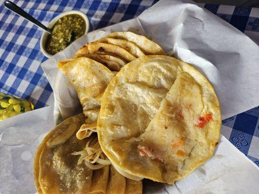 Tacos de Canasta