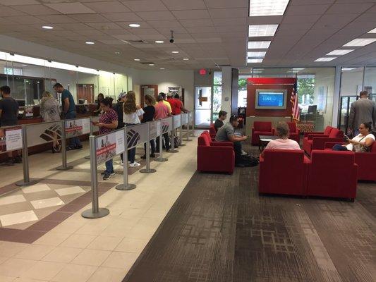 If you come to this Bank of America expect this to be the standard size line you'll wait in.