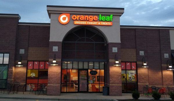 Orange Leaf Frozen Yogurt