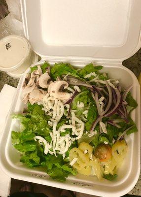 Salad (takeout)