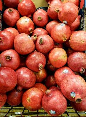 10-30-2018 Pomegranate $.79 each!! Great Price!!