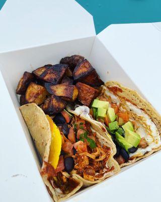 Chicken Tinga Tacos and Potatoes. Instagram/TikTok: @raleating