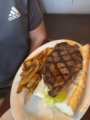 Ribeye Poboy