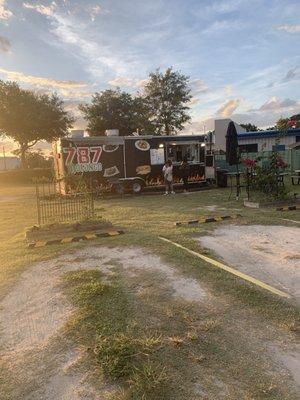 787 Monfongo Food Truck