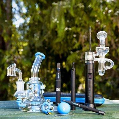 Dr dabber recycler 
Glass attachments