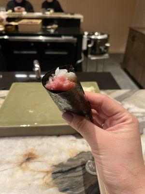 Birthday hand roll