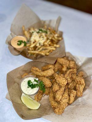 Calamari, 10/10, garlic fries, 7/10