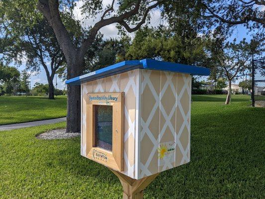 Boynton Beach Little Library