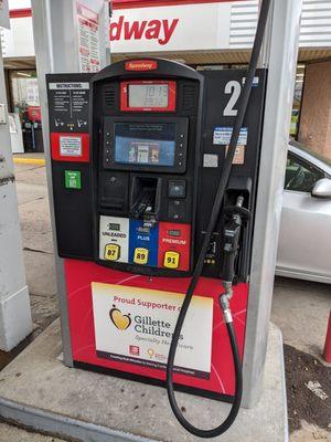 Gas pump