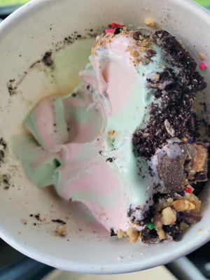 Strawberry Pistachio Twist topped with a thousand toppings.