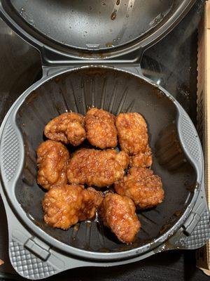 8 Breaded Boneless Wings