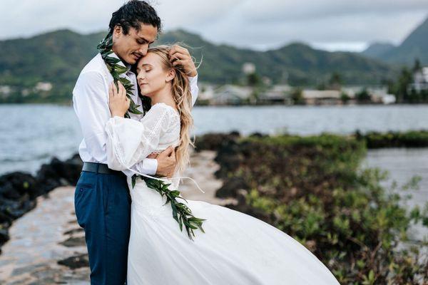 Intimate moment captured in photos at Kaneohe Bay Pahu.