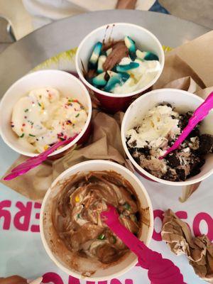 Menchie's Frozen Yogurt