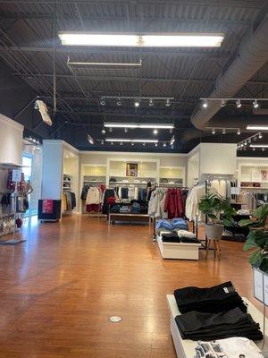 Banana Republic Factory Store