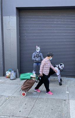 It's no Streetfest in SF till the carts come out