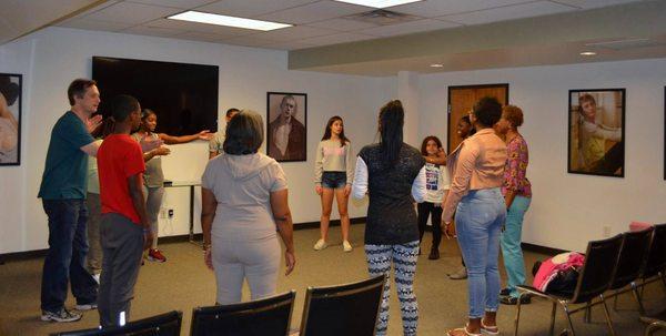 Fun & interactive workshop hosted by the talented David Thompson! Talent had a chance to learn improvisational skills to sharpen auditions.