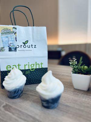 Froyo-fusion! Acclaimed Probiotic frozen yogurt swirled with organic Brazilian açai