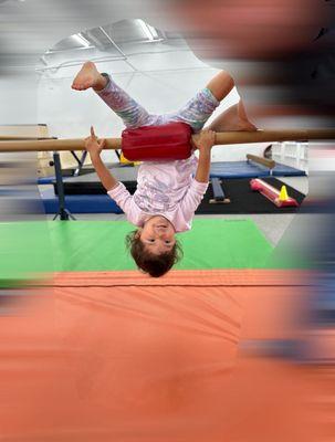 Kid gymnastics