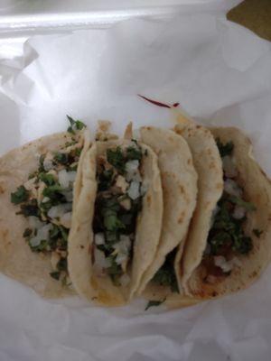 Dry meat with old corn tortilla shells