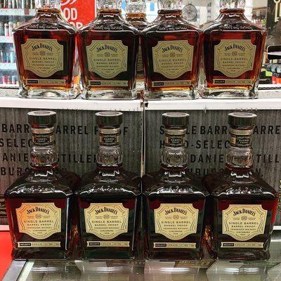 Jack Daniels barrel proof single barrel