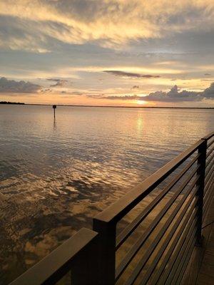 Oh Summer Nights.... How We Love You! 
 #TeamBrock @gulfsandsrealty #sunsets #oceanbreeze #venicefl #fllife