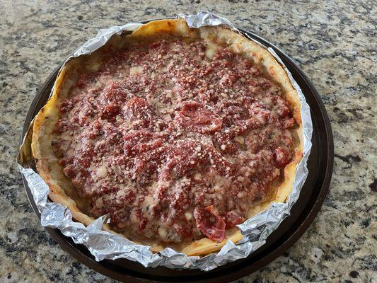 Medium deep dish with sausage