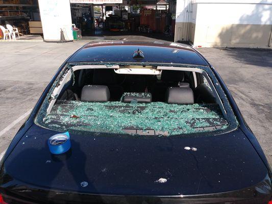 Mikes Mountain View Auto Glass