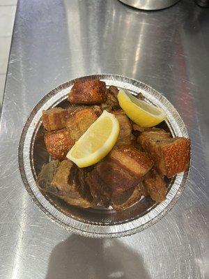 CHICHARRÓN DE CERDO