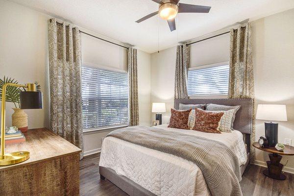 Monaco at Waterford Lakes Apartments, Orlando, Florida