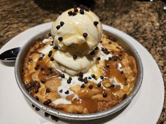 Salted Caramel Pizookie