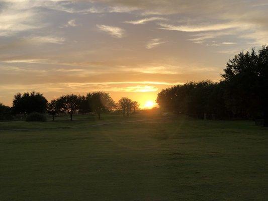 What Ana amazing Father's Day with my son. And great sunset too. @blackhawkGolf