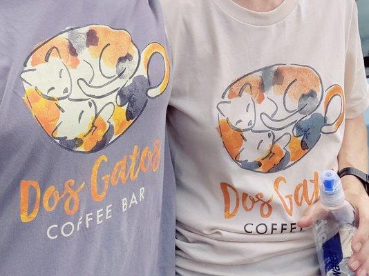 Dos Gatos Logo T-Shirt 2022