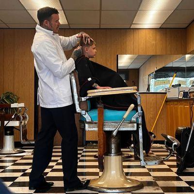 Aaron's Barbershop